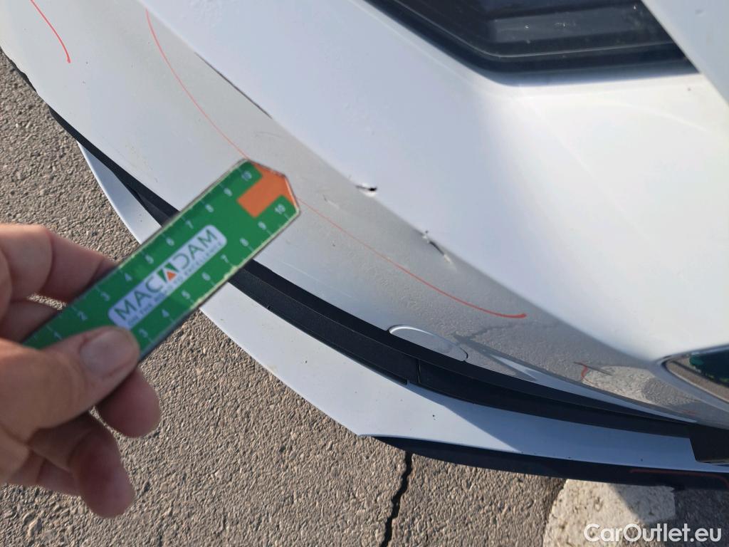  Land Rover  Discovery SEAT Nuevo León / 2020 / 5P / berlina con portón 1.5 TSI 96kW S&S Style Go(SP) #35