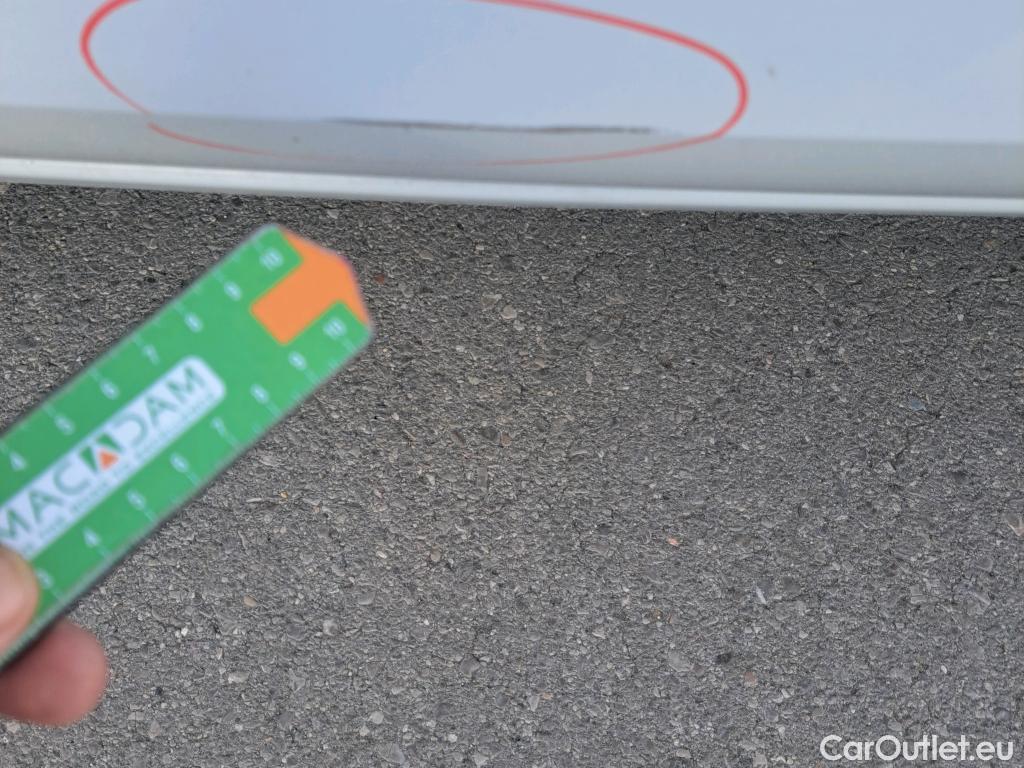  Land Rover  Discovery SEAT Nuevo León / 2020 / 5P / berlina con portón 1.5 TSI 96kW S&S Style Go(SP) #14