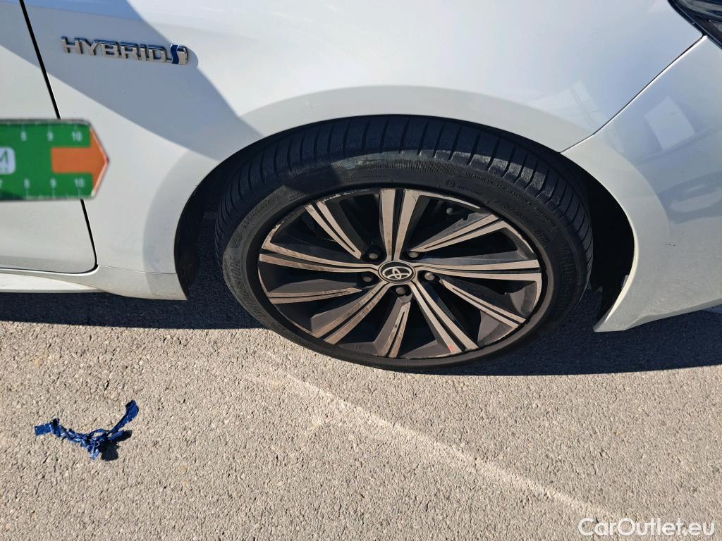  Toyota  Corolla TOYOTA  / 2020 / 5P / berlina con portón 2.0 180H STYLE E-CVT #7