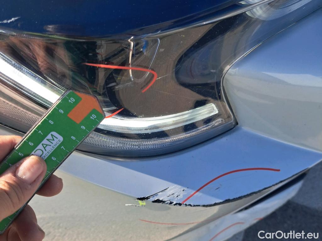  Toyota  Corolla TOYOTA  / 2020 / 5P / berlina con portón 2.0 180H STYLE E-CVT #21