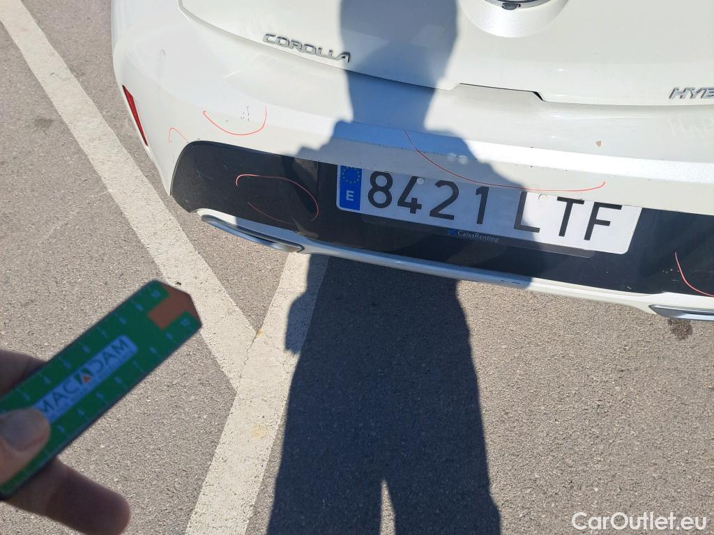  Toyota  Corolla TOYOTA  / 2020 / 5P / berlina con portón 2.0 180H STYLE E-CVT #38