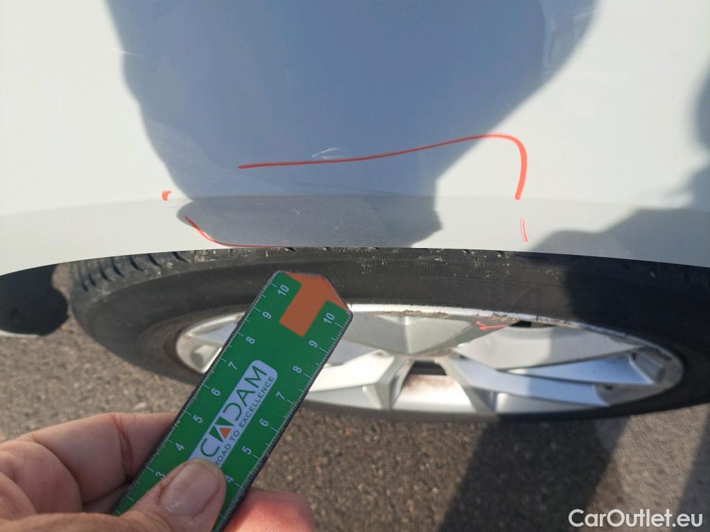  Land Rover  Discovery SEAT Nuevo León / 2020 / 5P / berlina con portón 1.5 TSI 96kW S&S Style Go(SP) #4