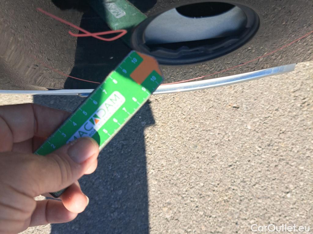  Toyota  Corolla TOYOTA  / 2020 / 5P / berlina con portón 2.0 180H STYLE E-CVT #46