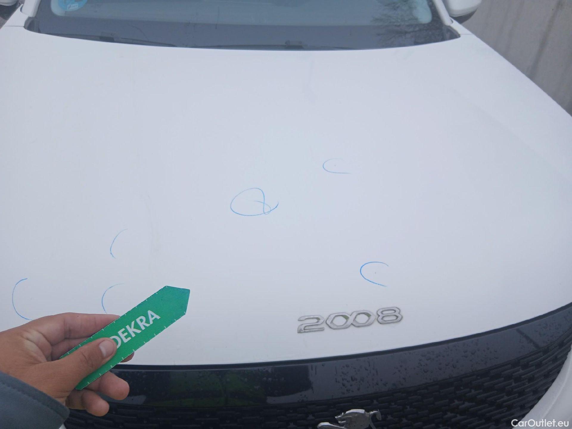  Peugeot  2008 PEUGEOT  / 2019 / 5P / todoterreno Active BlueHDI 81kW (110CV) #8