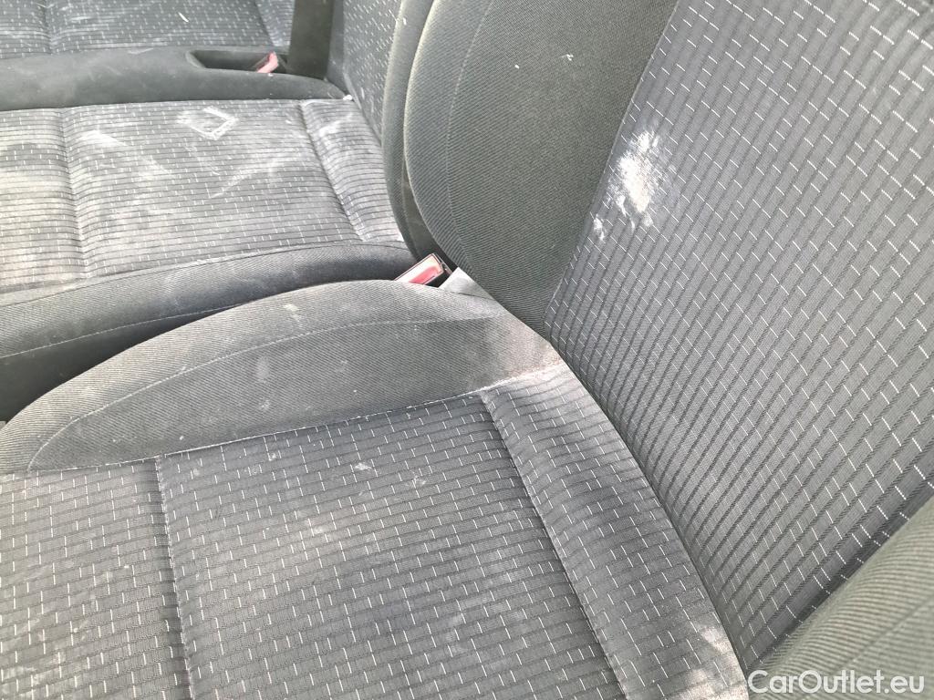  Mercedes  Vito  Tourer 109/110/111/114 CDI FWD Larga (447.703) 1.7 100CV MT6 E6dT #31