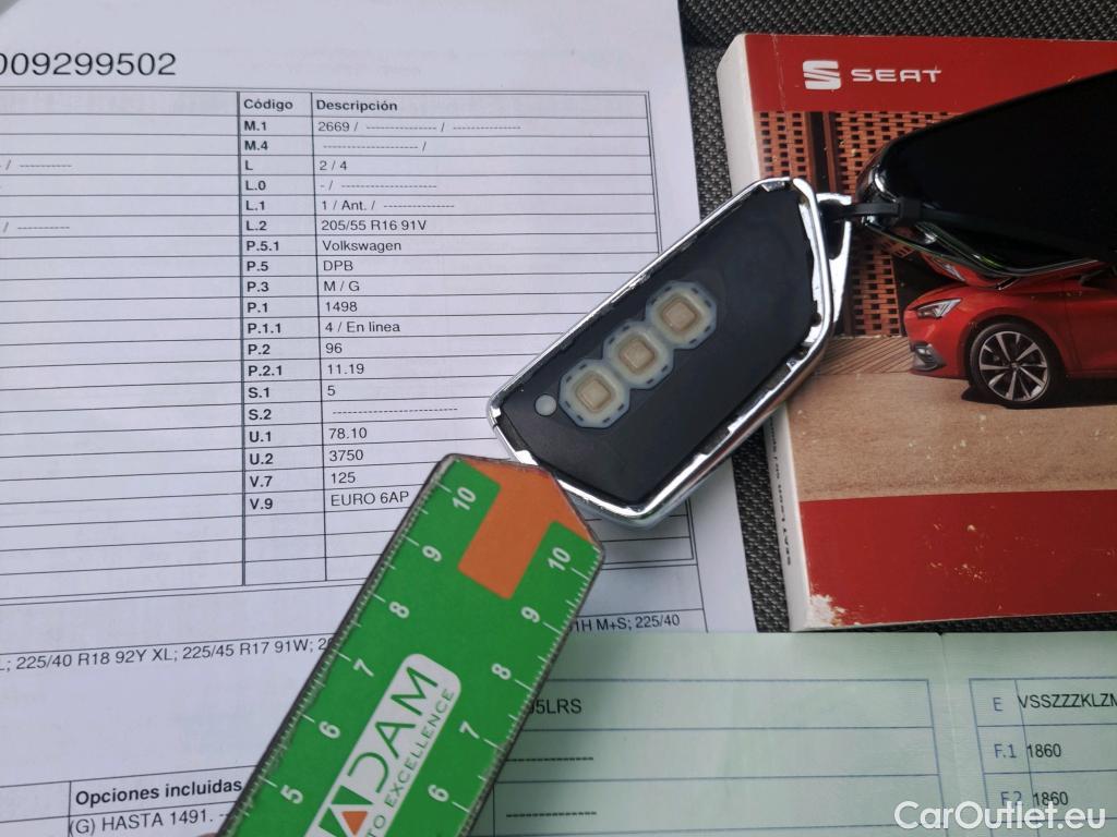  Land Rover  Discovery SEAT Nuevo León / 2020 / 5P / berlina con portón 1.5 TSI 96kW S&S Style Go(SP) #2