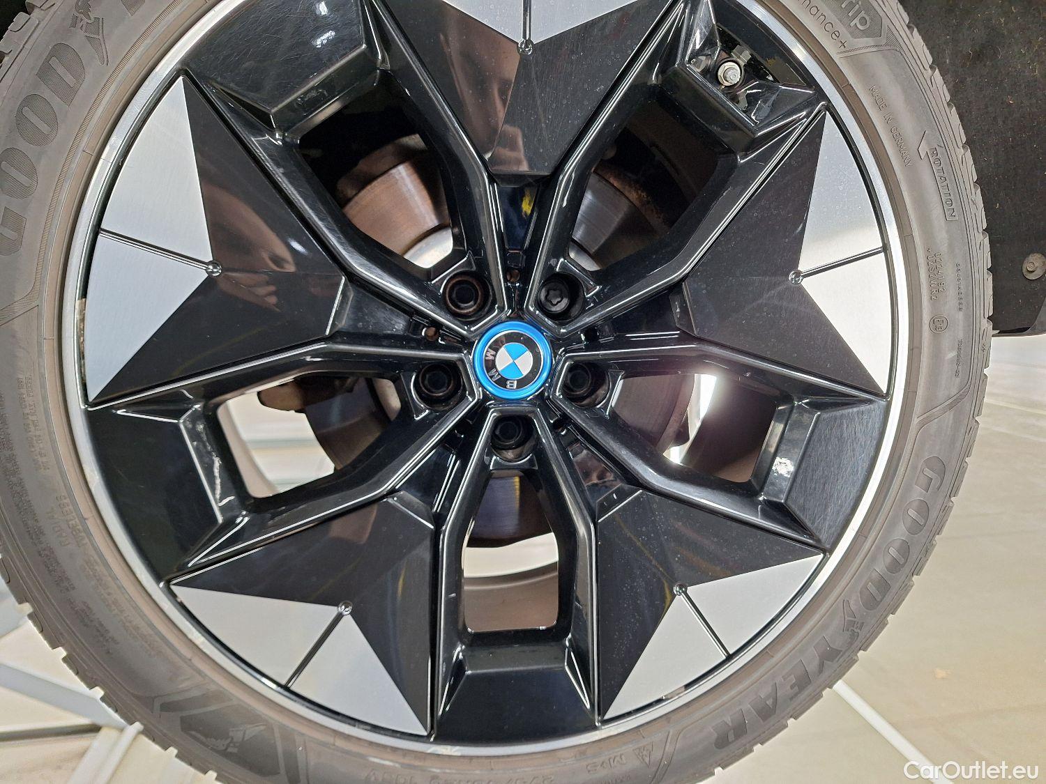  Bmw  iX3 BMW,  '20 BEV, BMW  sDrive35 5d #6