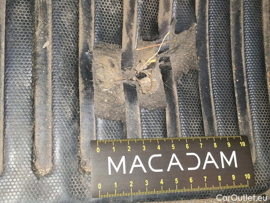  Citroen  C3 CITROEN  Société / 2020 / 5P / Berline / VU BlueHDi 100 S&S BVM6 Feel #4