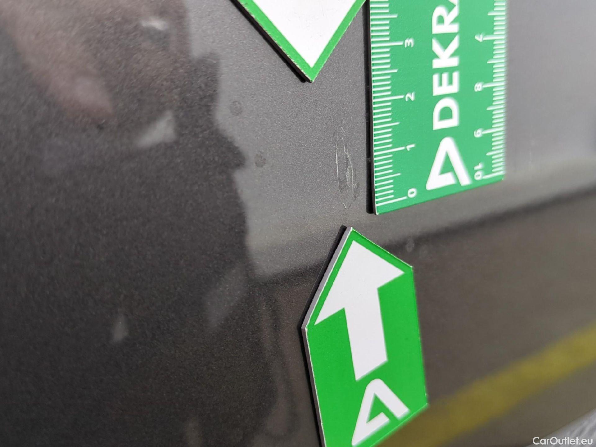  Citroen  C4 Cactus  Feel Business 1.5 BlueHDi 100CV BVM6 E6d #18