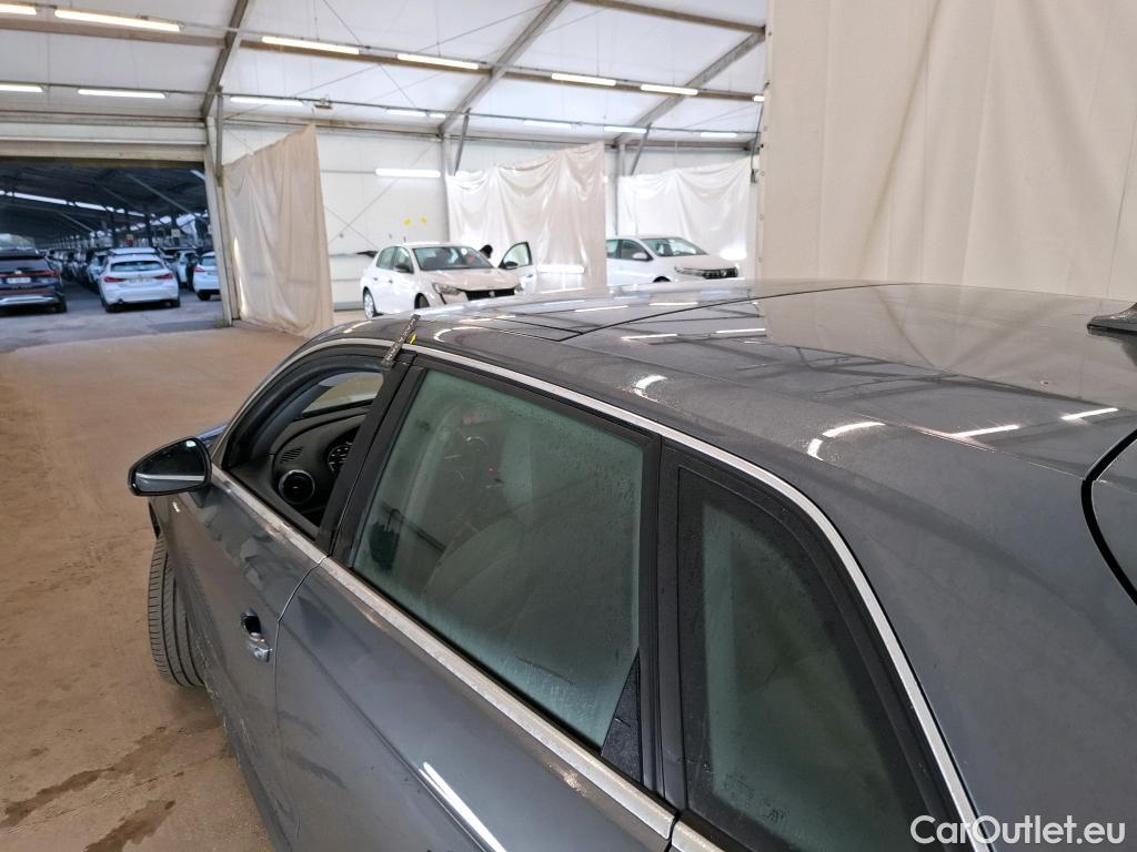  Audi  A3 AUDI  Sportback 5p Berline 1.4 TFSI E-TRON S TRONIC BUSINESS LINE #19