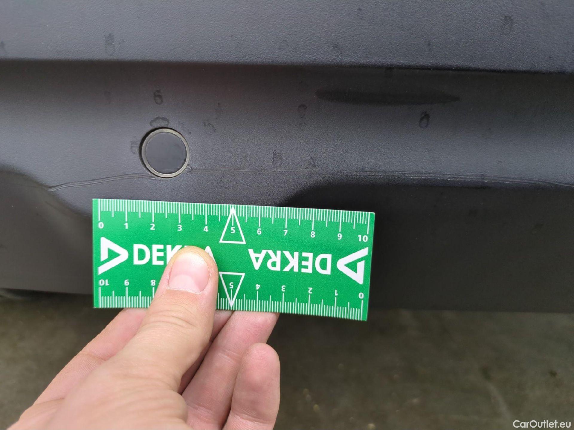  Citroen  C4 Cactus  Feel Business 1.5 BlueHDi 100CV BVM6 E6d #46