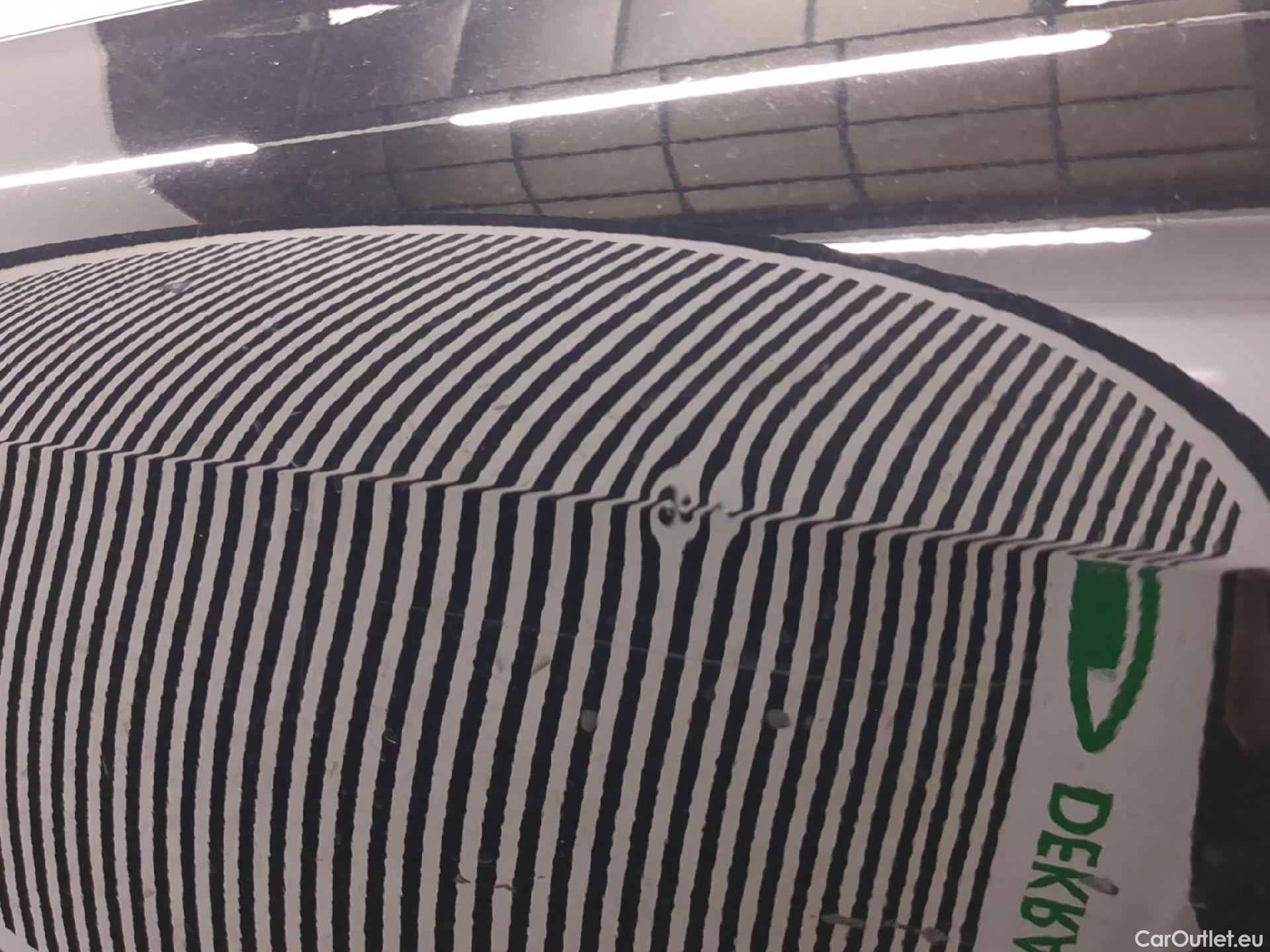  Audi  A4 AUDI  Avant / 2019 / 5P / Break 35 TFSI 150 S tronic Business line #25