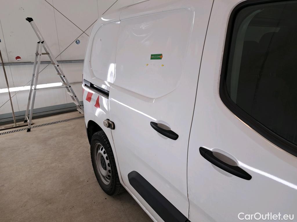  Citroen  Berlingo  Fourgon Worker M 1000 1.2 PureTech 130CV BVA8 E6d #33