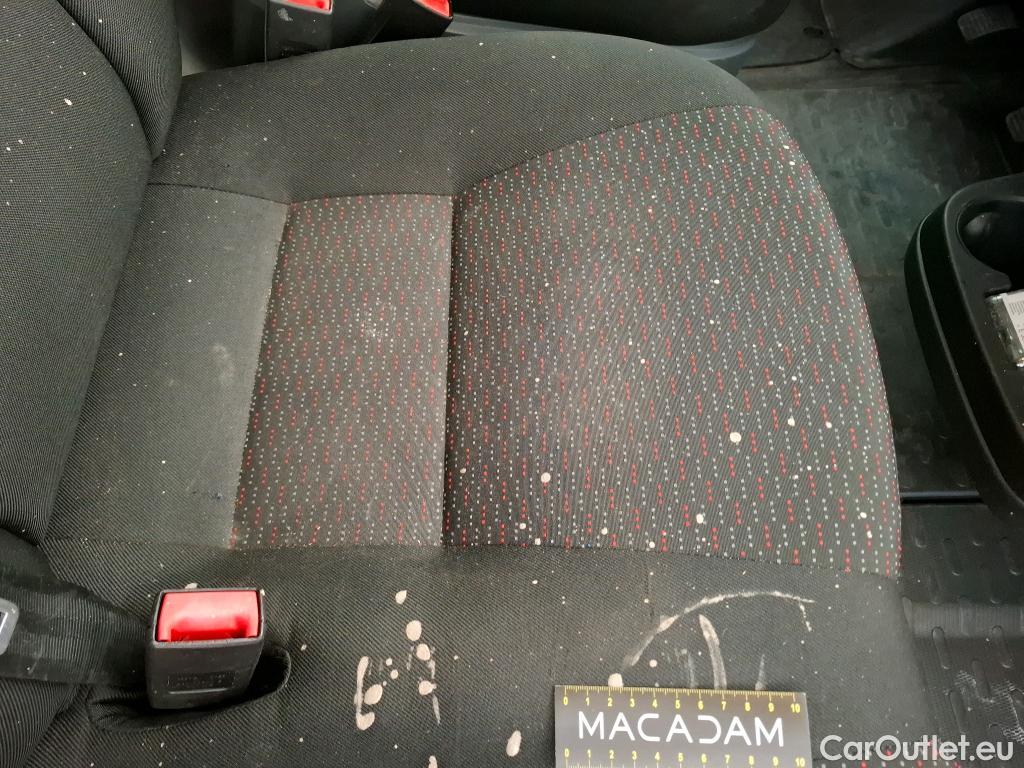  Citroen  Jumper CITROEN  VU 4p Fourgon 4-35 L4H3 BlueHDi 130 BVM6 Confort #2