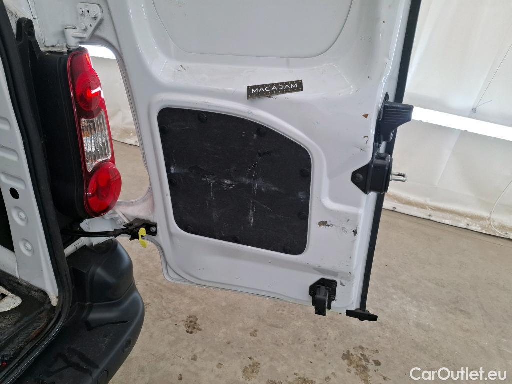  Citroen  Berlingo  Fourgon Business L1 (Court) 1.6 BlueHDi 100CV BVM5 E6 #18
