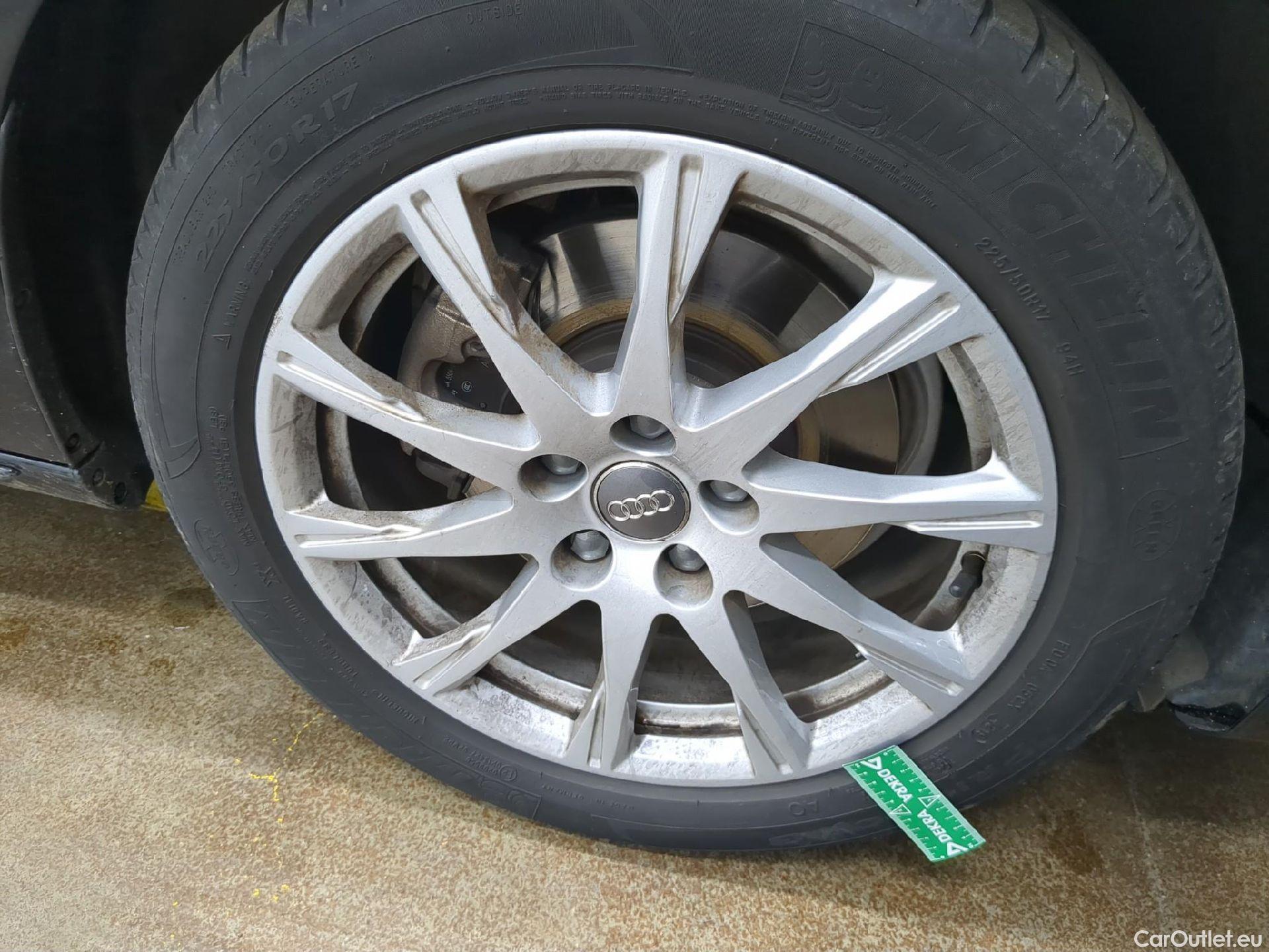  Audi  A4 AUDI  Avant / 2019 / 5P / Break 35 TFSI 150 S tronic Business line #2