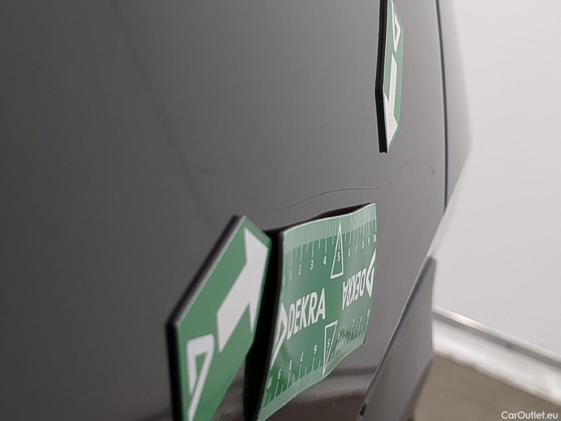  Nissan  Juke NISSAN  / 2019 / 5P / Crossover DIG-T 114 DCT Business Edition #12