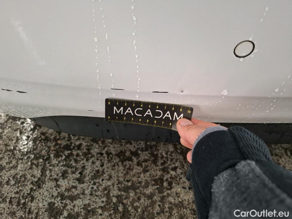  Peugeot  208 PEUGEOT  Affaire / 2015 / 5P / Berline 1.6 BLUEHDI 100 PREMIUM PACK #13