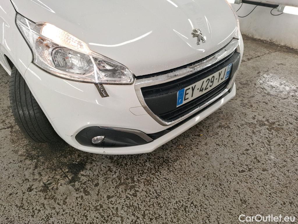  Peugeot  208 PEUGEOT  Affaire / 2015 / 5P / Berline 1.6 BLUEHDI 100 PREMIUM PACK #7