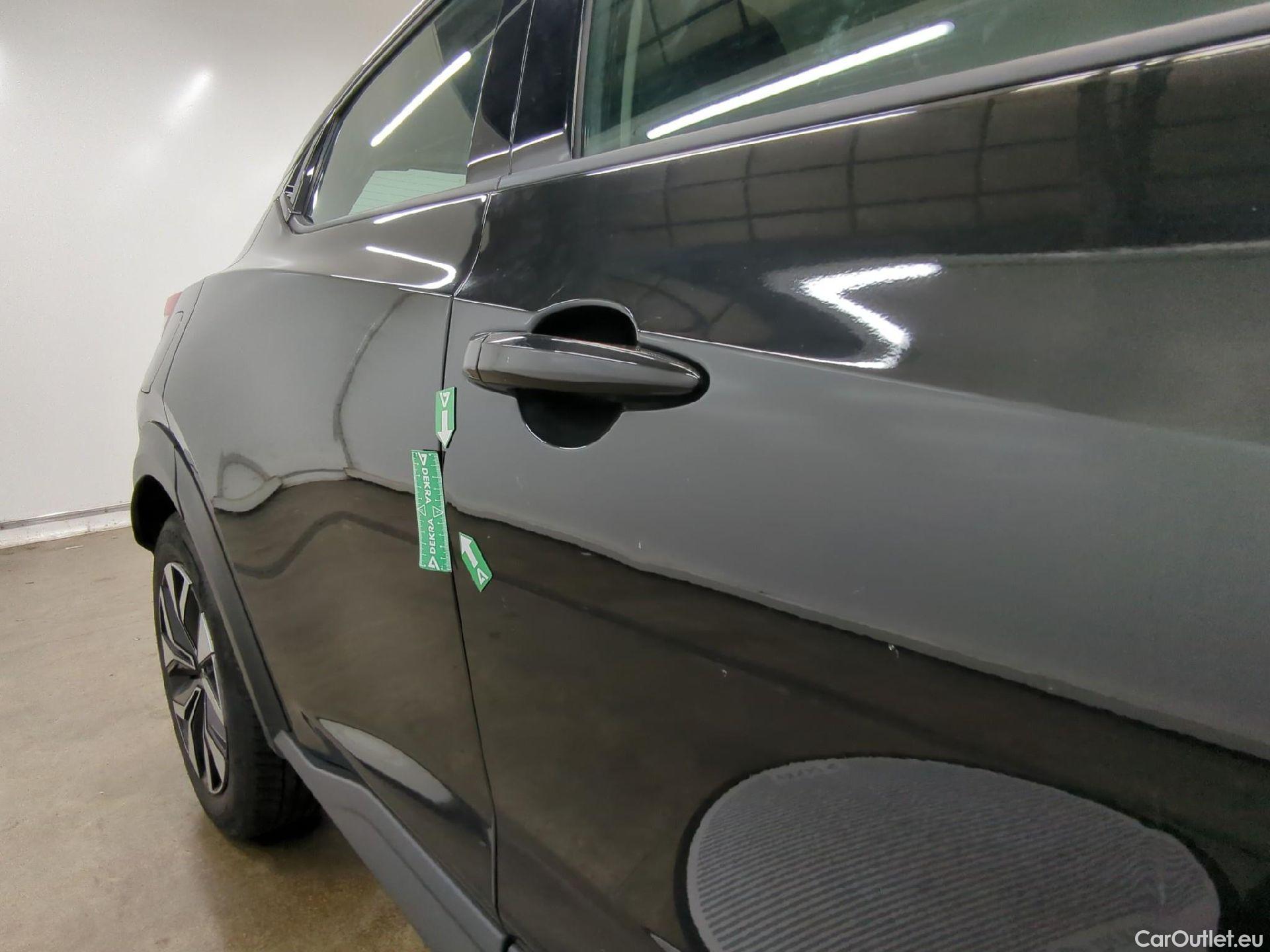  Nissan  Juke NISSAN  / 2019 / 5P / Crossover DIG-T 114 DCT Business Edition #8