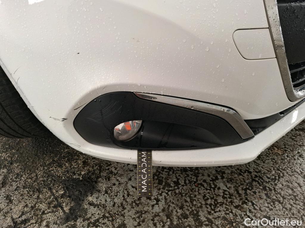  Peugeot  208 PEUGEOT  Affaire / 2015 / 5P / Berline 1.6 BLUEHDI 100 PREMIUM PACK #31