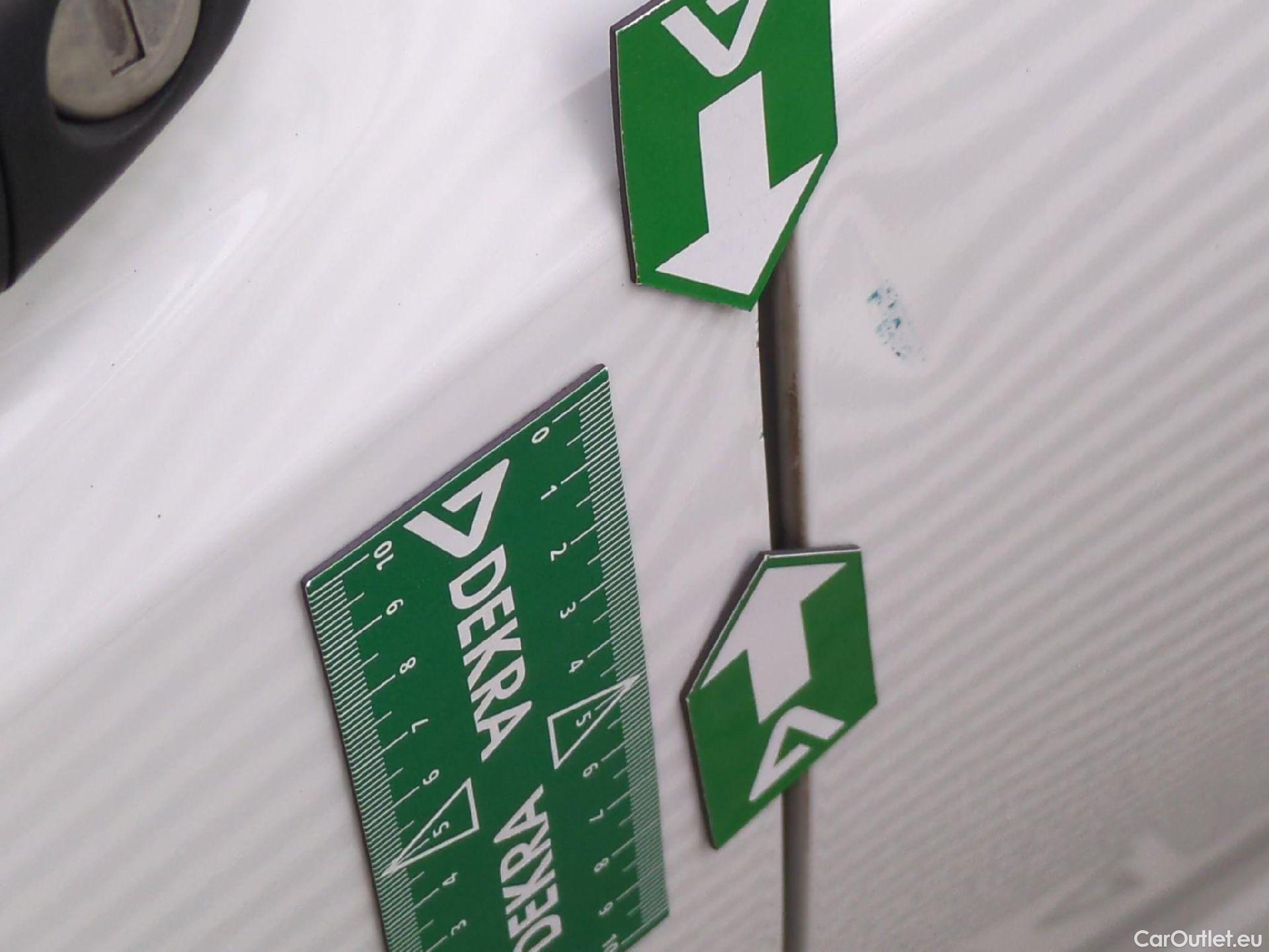  Peugeot  208  Premium 1.5 HDi 100CV BVM6 E6d #30