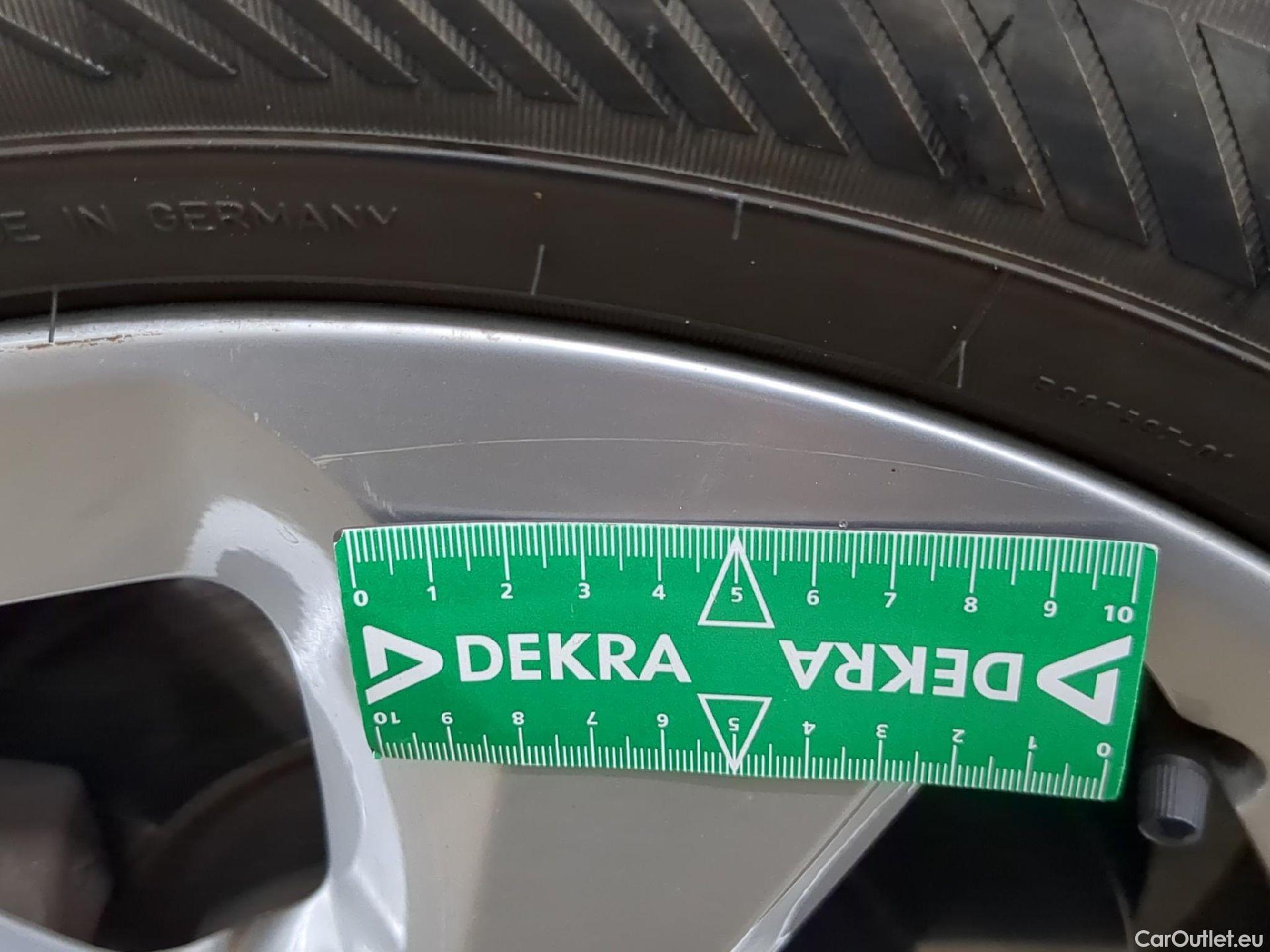  Nissan  Qashqai NISSAN  / 2017 / 5P / Crossover 1.5 DCI 115 DCT Business Edition #6