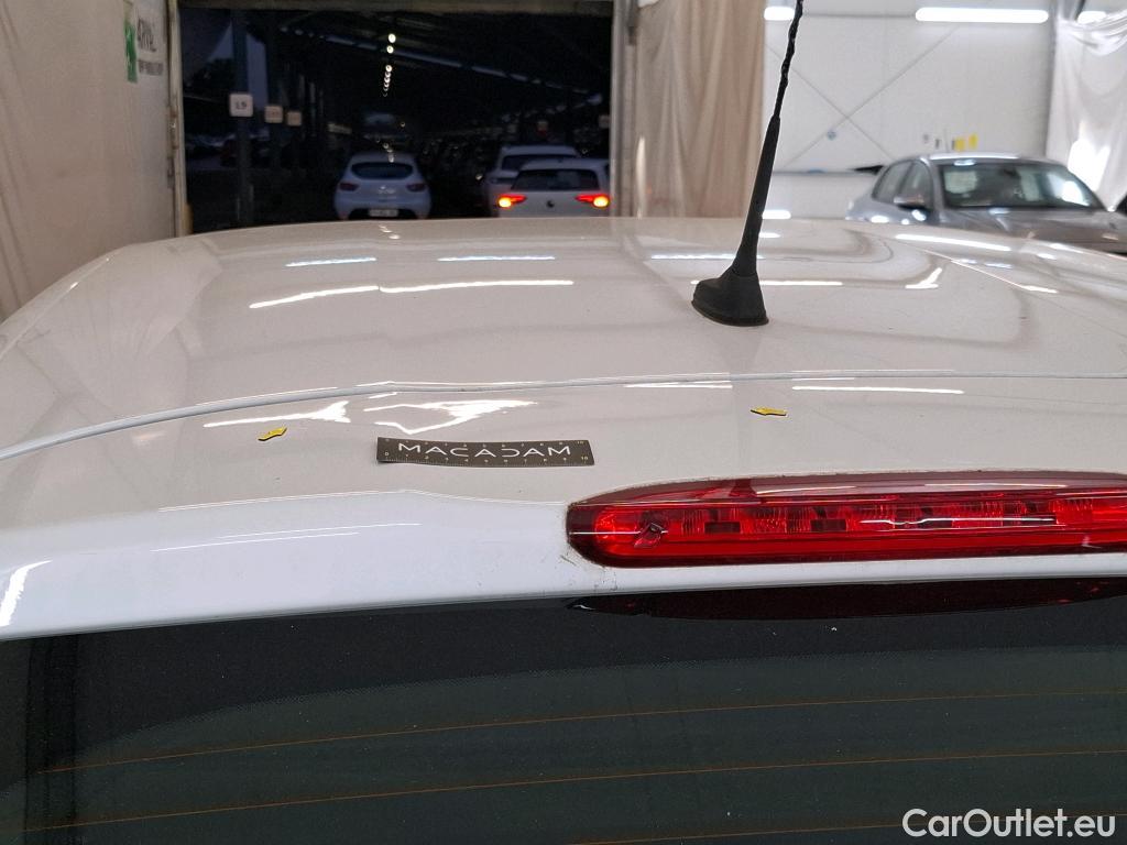  Peugeot  208  Affaire Premium Pack 1.5 HDi 100CV BVM5 E6dT #15