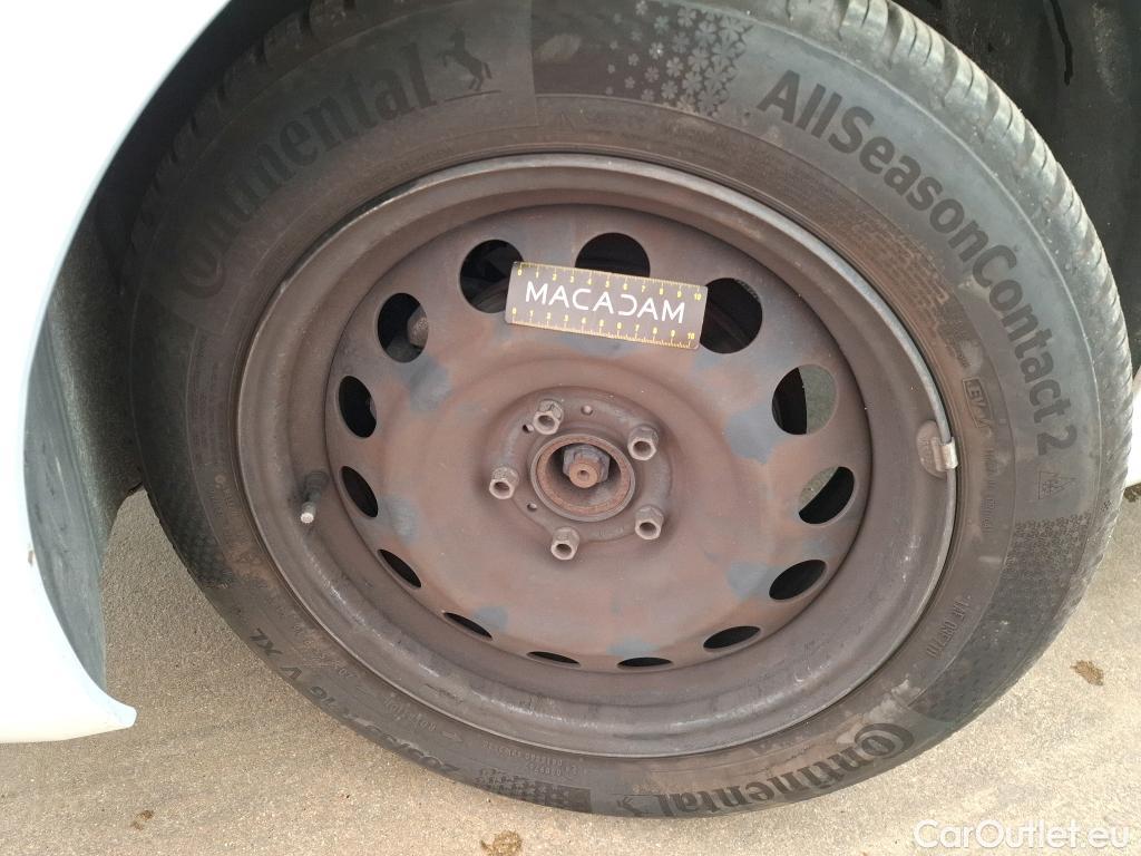  Peugeot  308  Premium Pack 1.5 HDI 100CV BVM6 E6dT #12