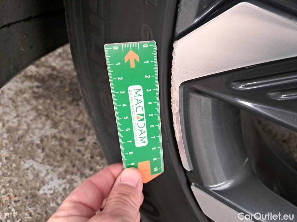  Hyundai  Tucson HYUNDAI  / 2020 / 5P / SUV 1.6 PHEV 265 HTRAC CREATIVE 4WD AUTO #2