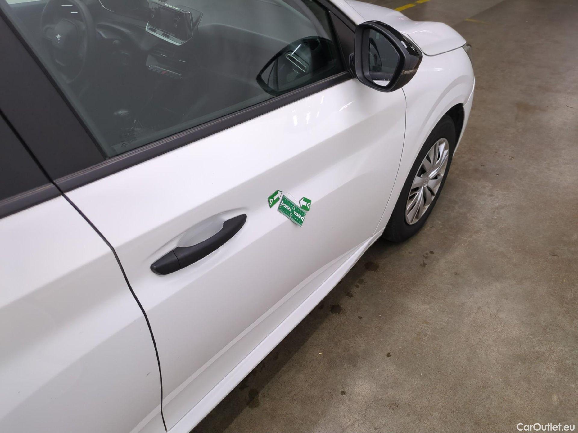  Peugeot  208  Premium 1.5 HDi 100CV BVM6 E6d #16