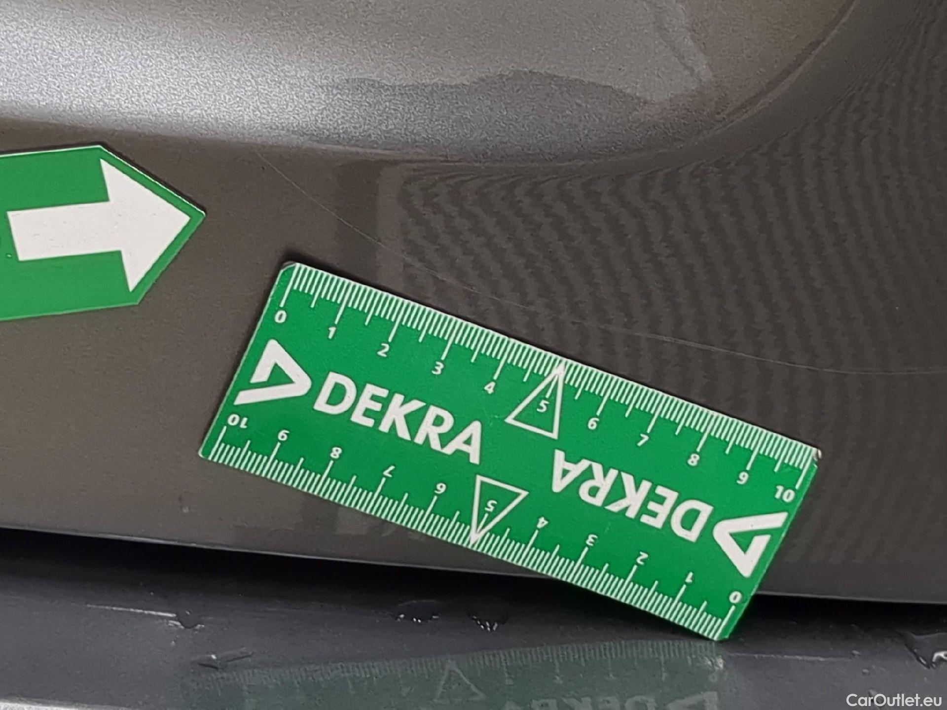  Nissan  Qashqai NISSAN  / 2017 / 5P / Crossover 1.5 DCI 115 DCT Business Edition #16