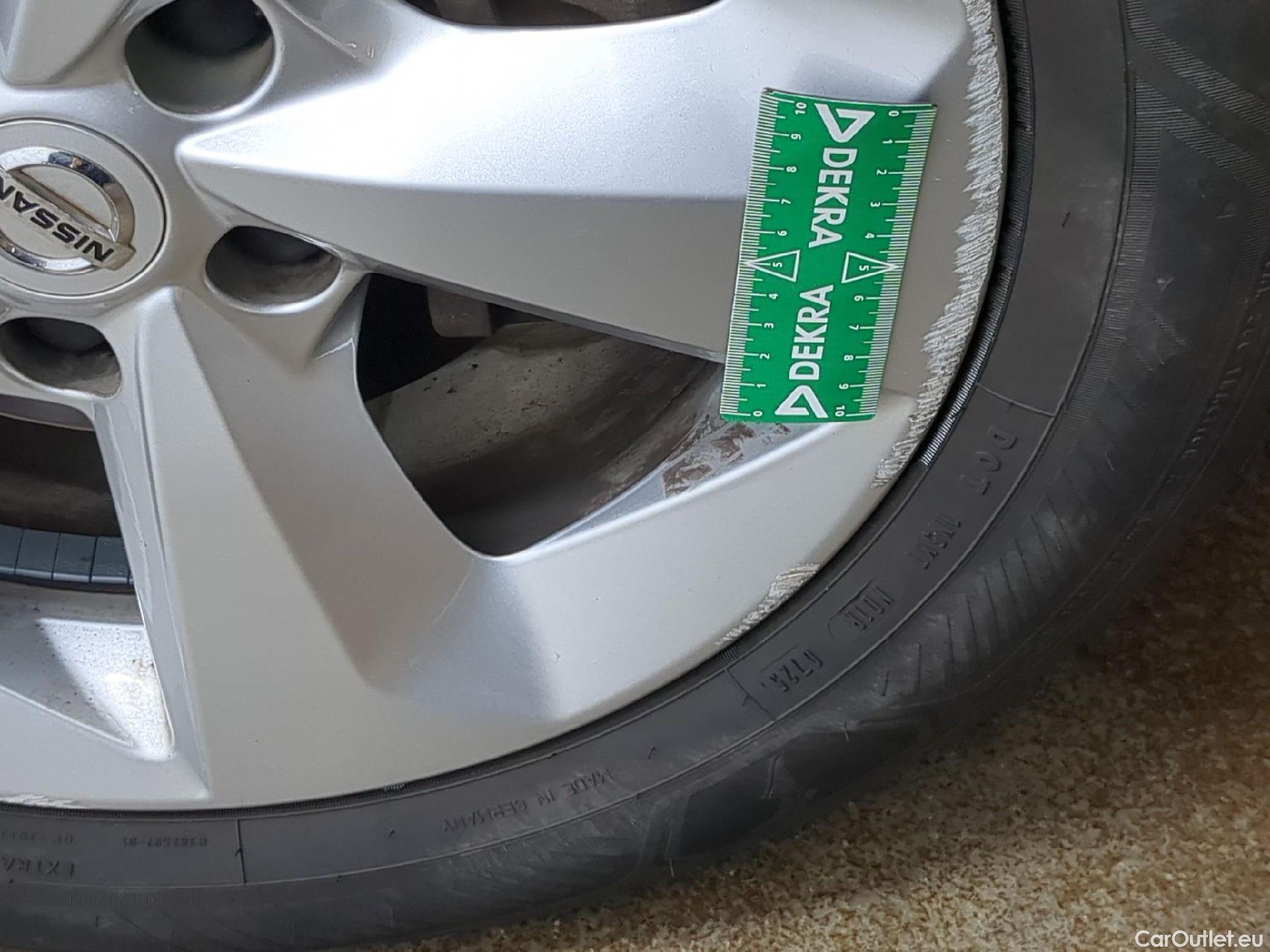  Nissan  Qashqai NISSAN  / 2017 / 5P / Crossover 1.5 DCI 115 DCT Business Edition #1