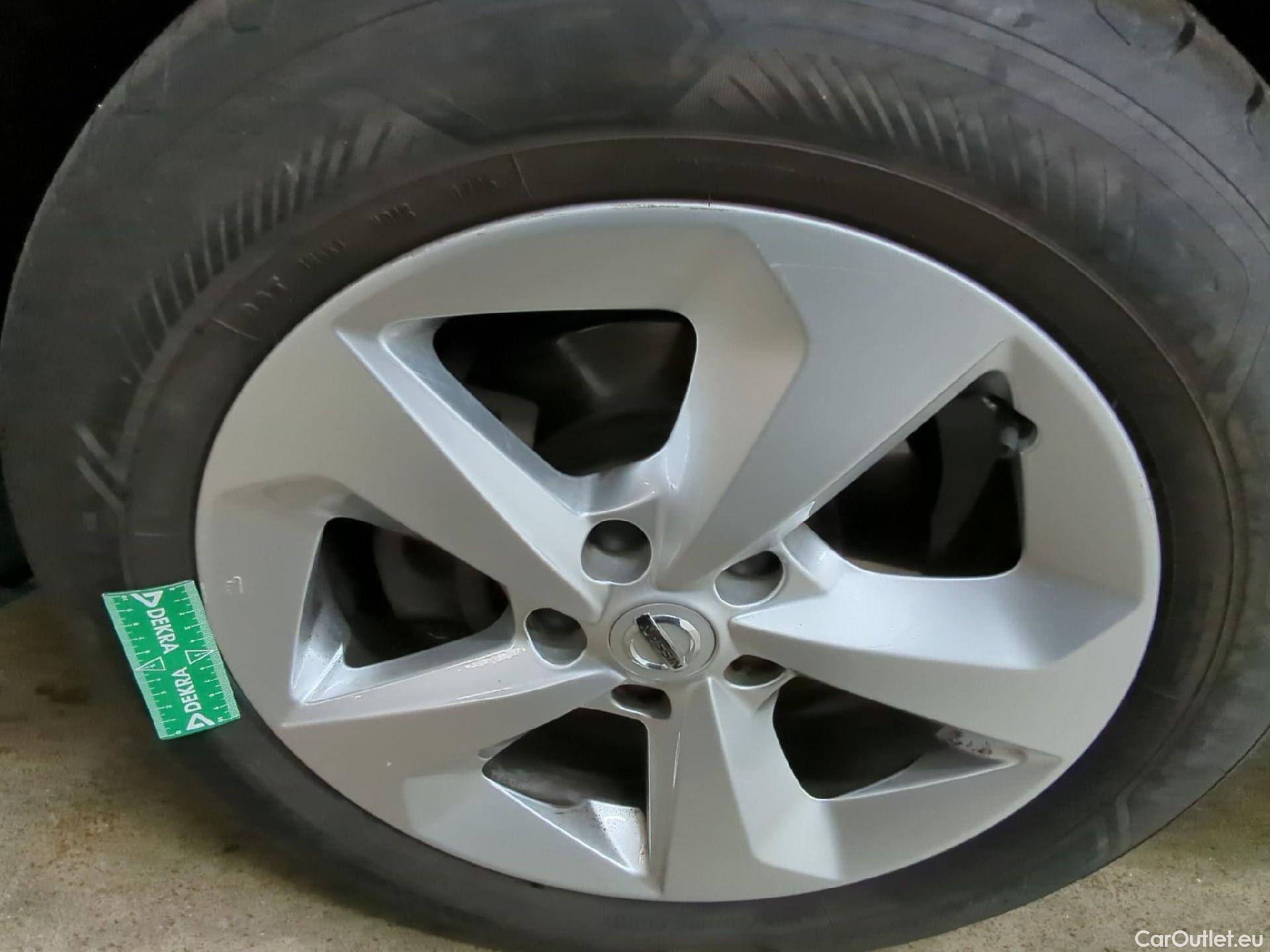  Nissan  Qashqai NISSAN  / 2017 / 5P / Crossover 1.5 DCI 115 DCT Business Edition #5