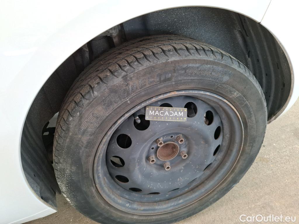  Peugeot  308  Premium Pack 1.5 HDI 100CV BVM6 E6dT #23