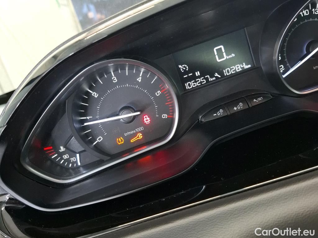  Peugeot  208  Affaire Premium Pack 1.5 HDi 100CV BVM5 E6dT #29