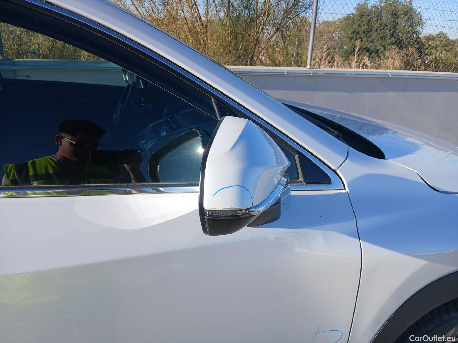  Lexus  NX LEXUS  / 2017 / 5P / todoterreno 2.5 300h Business Navigation 2WD (CX) #42