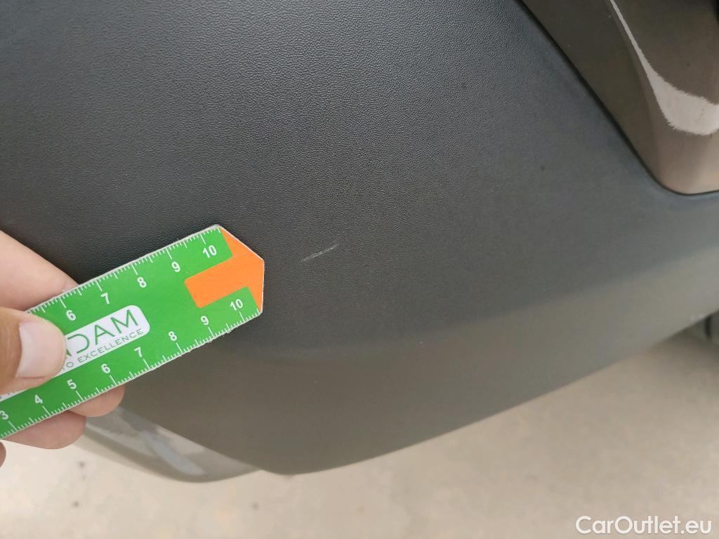  Toyota  RAV4 TOYOTA  / 2018 / 5P / todoterreno 2.5l 220H Advance Plus #26