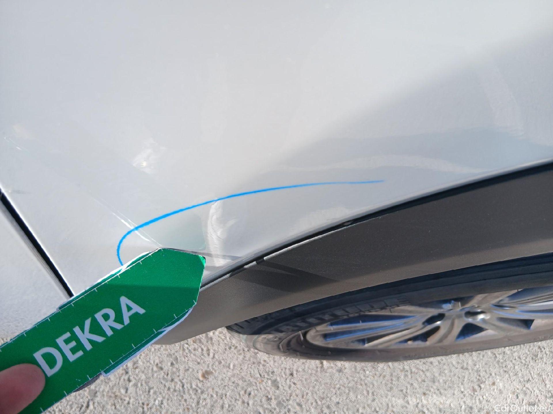  Lexus  NX LEXUS  / 2017 / 5P / todoterreno 2.5 300h Business Navigation 2WD (CX) #46