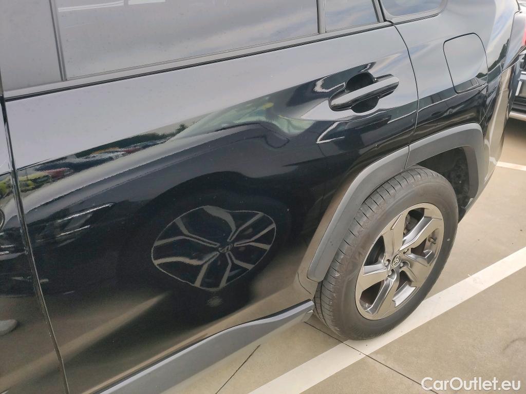  Toyota  RAV4 TOYOTA  / 2018 / 5P / todoterreno 2.5l 220H Advance Plus #7