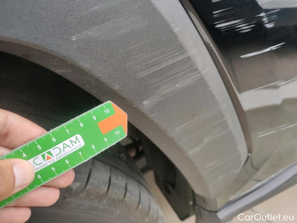  Toyota  RAV4 TOYOTA  / 2018 / 5P / todoterreno 2.5l 220H Advance Plus #24