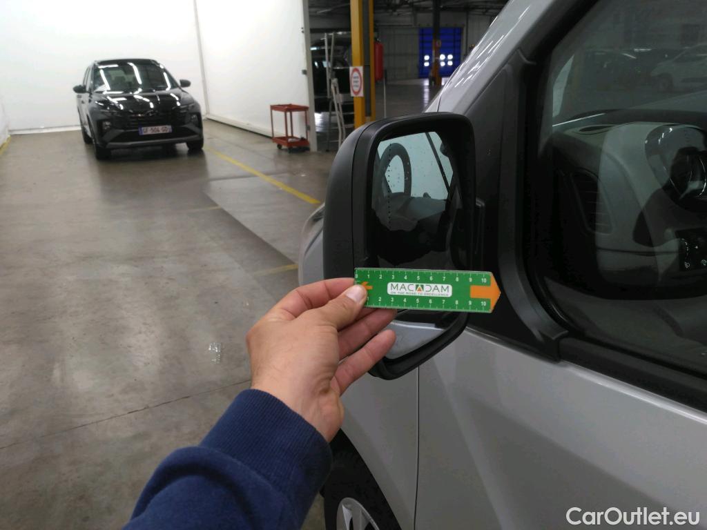  Renault  Trafic  Furgon Grand Confort L1H1 1000 1.6 dCi 120CV BVM6 E6 #4