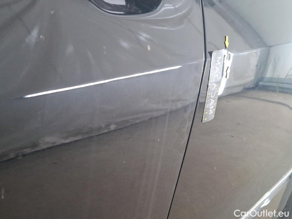  Volkswagen  Tiguan VOLKSWAGEN   2020  5P  SUV 2 0 TDI 150 DSG7 R Line #19