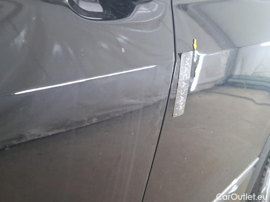  Volkswagen  Tiguan VOLKSWAGEN   2020  5P  SUV 2 0 TDI 150 DSG7 R Line #18