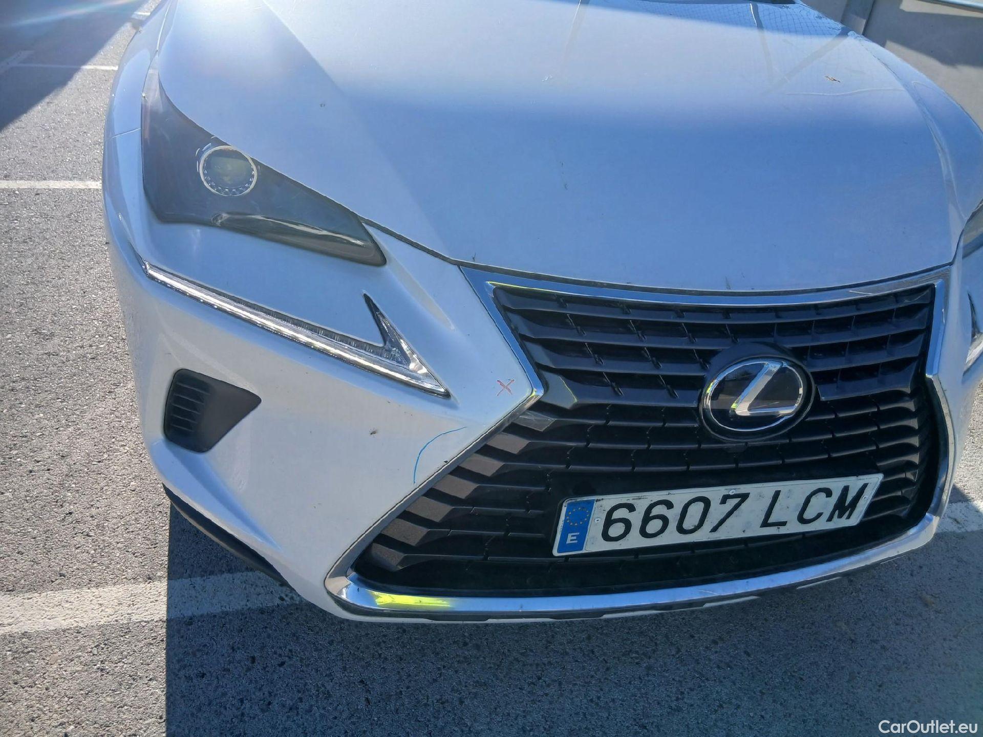  Lexus  NX LEXUS  / 2017 / 5P / todoterreno 2.5 300h Business Navigation 2WD (CX) #11