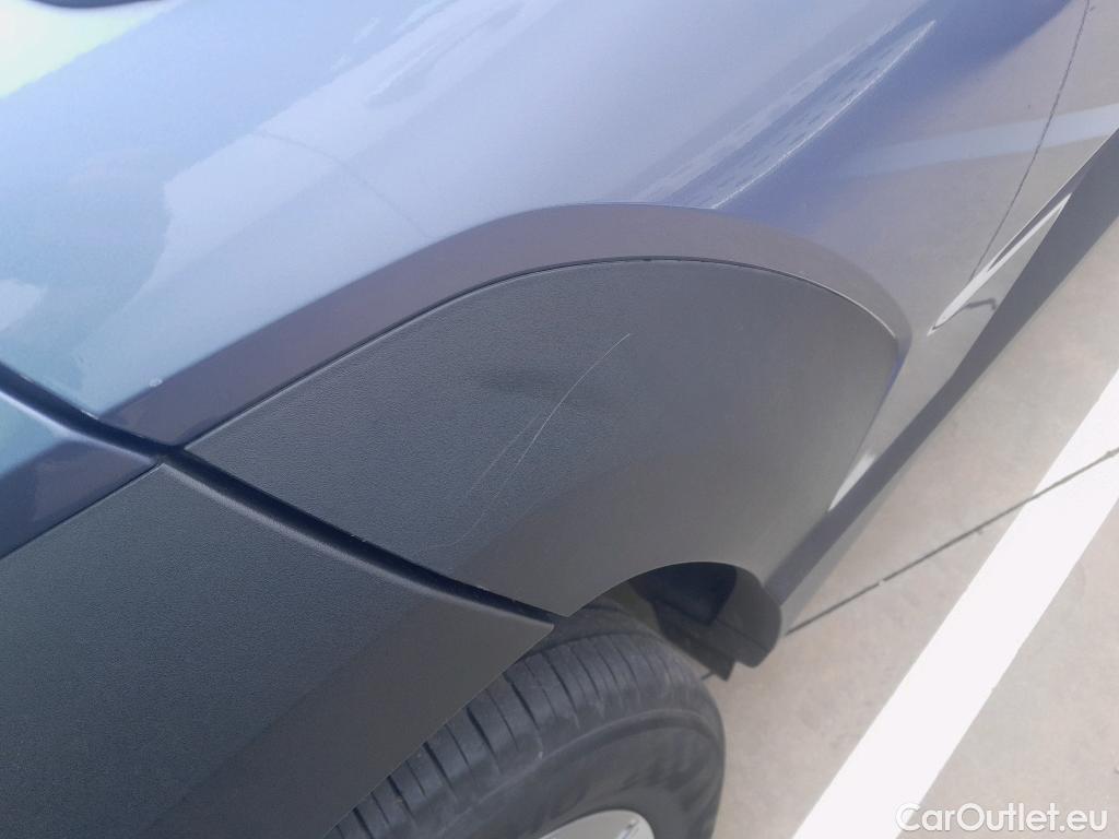  Hyundai  Konna HYUNDAI Kona / 2023 / 5P / todoterreno 1.6 GDI HEV Maxx DCT #11