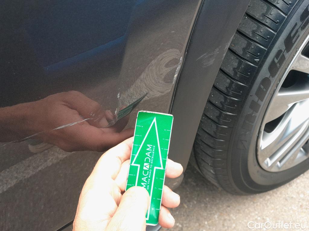  Toyota  Highlander TOYOTA  / 2021 / 5P / todoterreno 2.5 Advance P. Met. Techo Panorámico #4