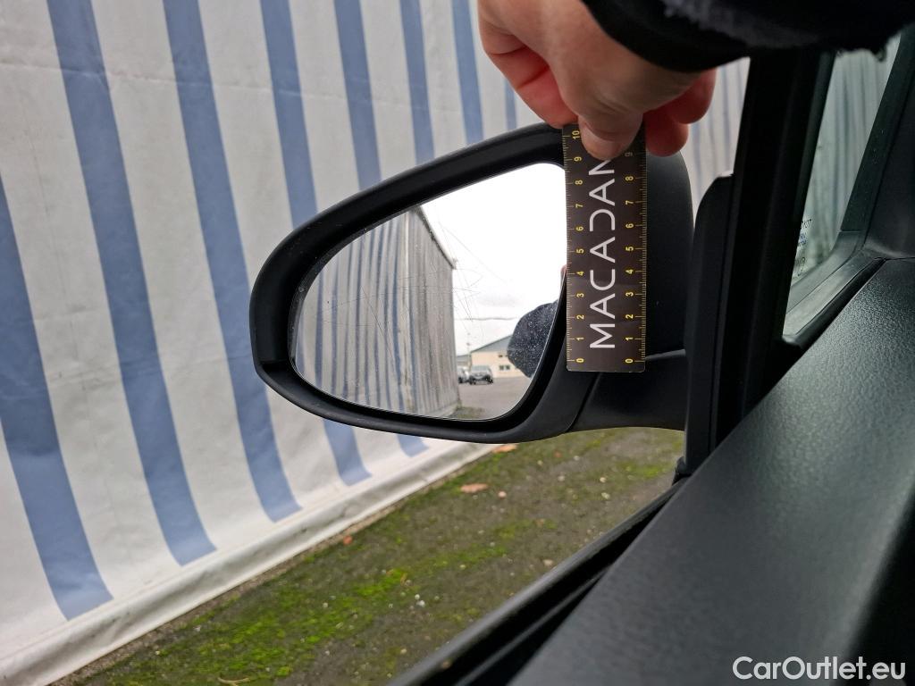  Toyota  Yaris TOYOTA  Hybride / 2017 / 5P / Berline 1.5 VVT-I HYBRID France Business #3