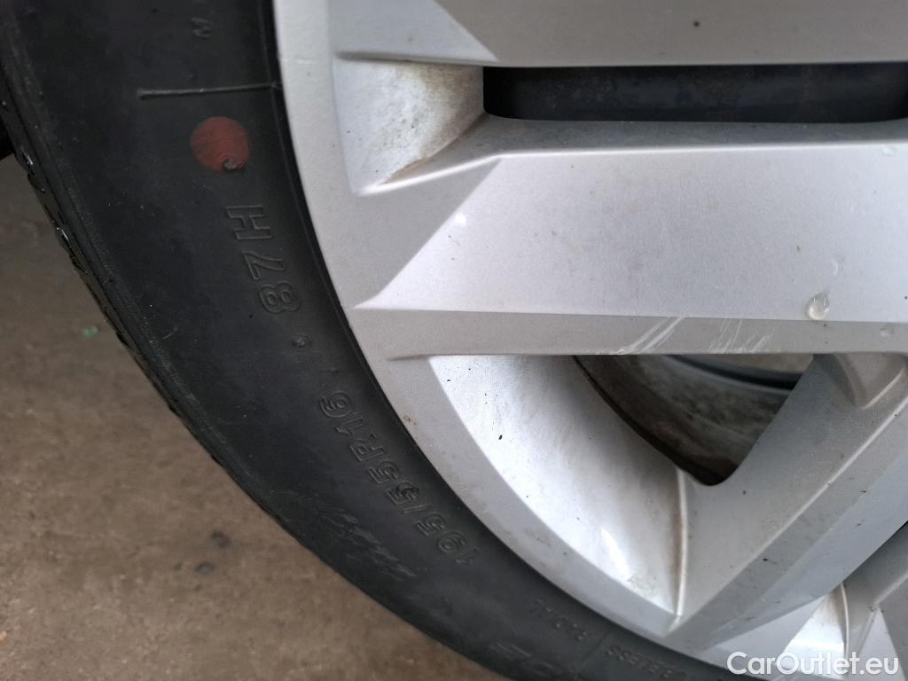  Renault  Clio  V Business 1.0 SCe 65CV BVM5 E6d #11