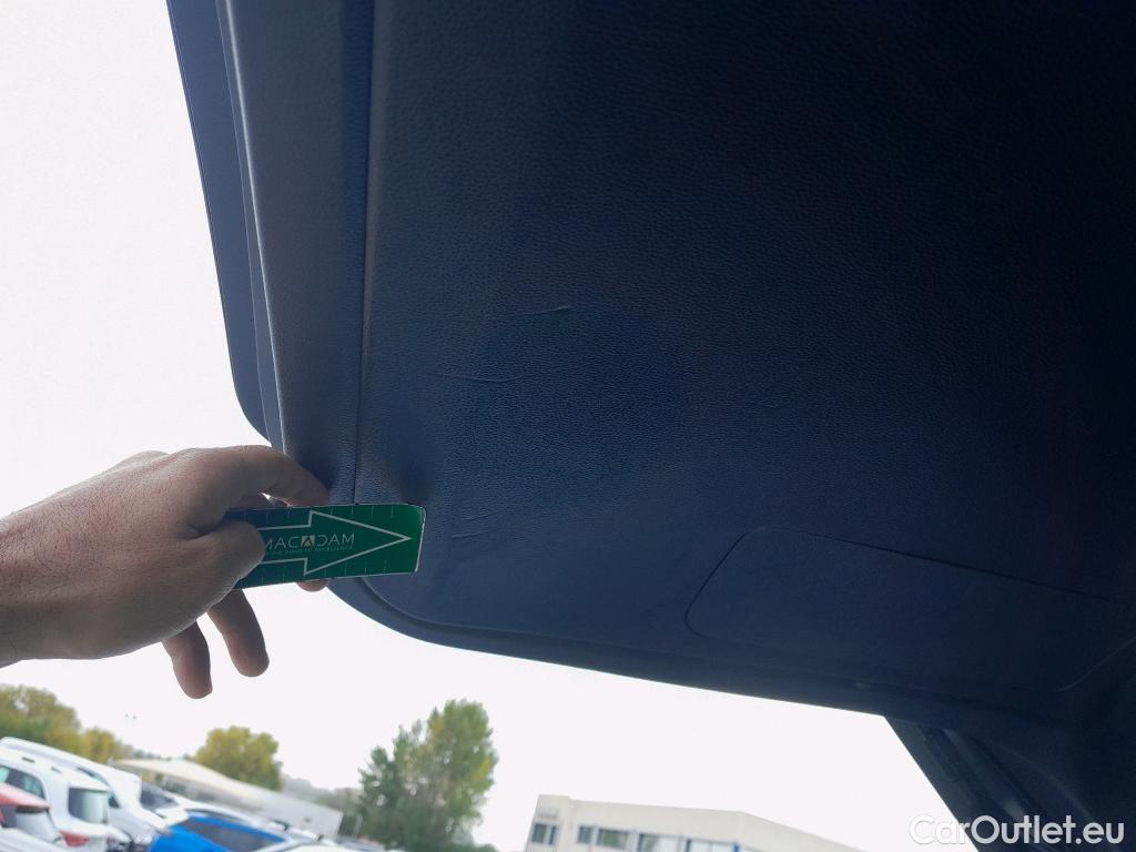  Toyota  Highlander TOYOTA  / 2021 / 5P / todoterreno 2.5 Advance P. Met. Techo Panorámico #8